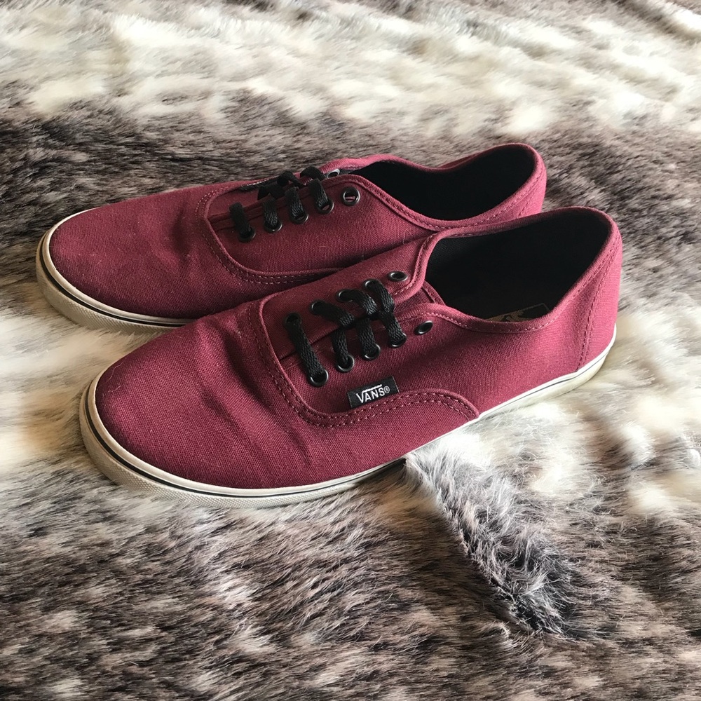 SOLD Maroon Vans - Picture 2 of 6